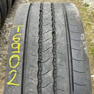 315/80R22.5 BRIDGESTONE R-STEER 001 10-11 mm 2022r PRZÓD (T6902)